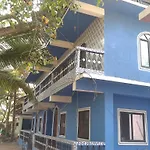 Romaldo Guest House